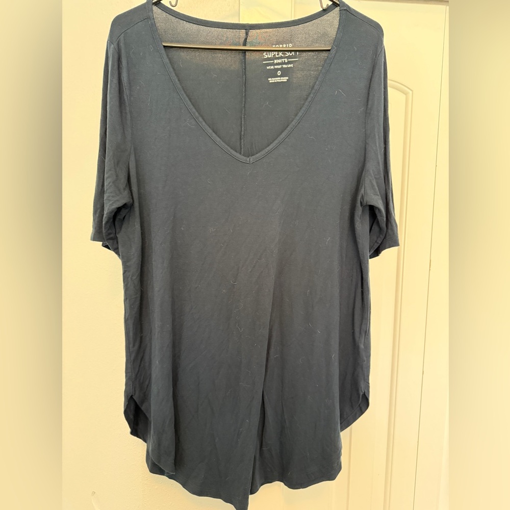 Torrid Dark blue V-Neck Short Sleeve Tee